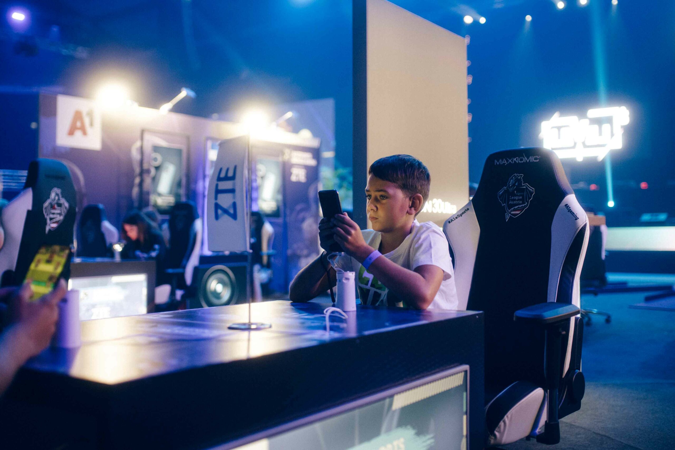 a1-mobile-gaming-level-up-c-fstoffers a1-mobile-gaming-level-up-c-fstoffers