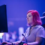 gaming-girl-level-up-c-fstoffers gaming-girl-level-up-c-fstoffers